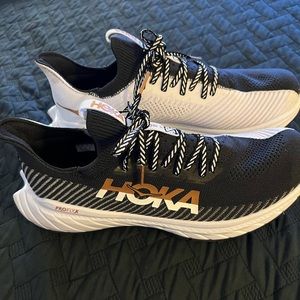 Never worn HOKA Carbon X3 Shoes